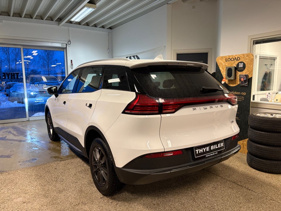 Aiways U5 Premium 5d