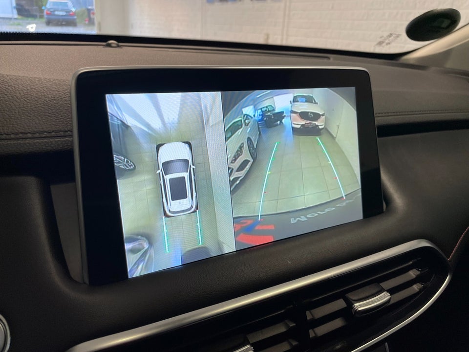 MG EHS 1,5 PHEV Luxury 5d