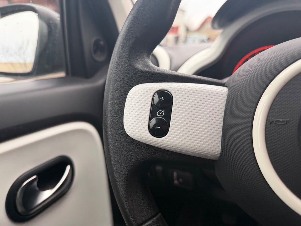 Renault Twingo 1,0 SCe 70 Expression 5d