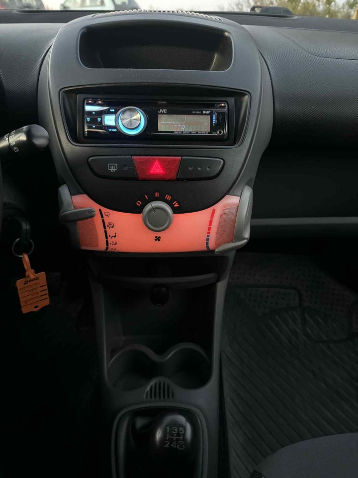 Peugeot 107 1,0 Trendy 5d