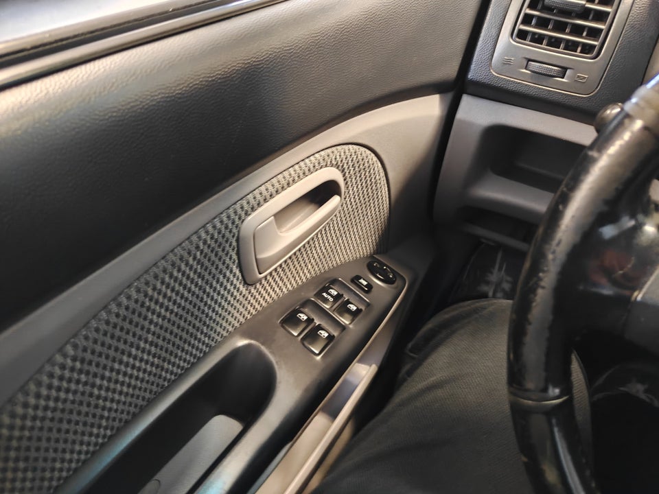 Kia Picanto 1,1 EX 5d