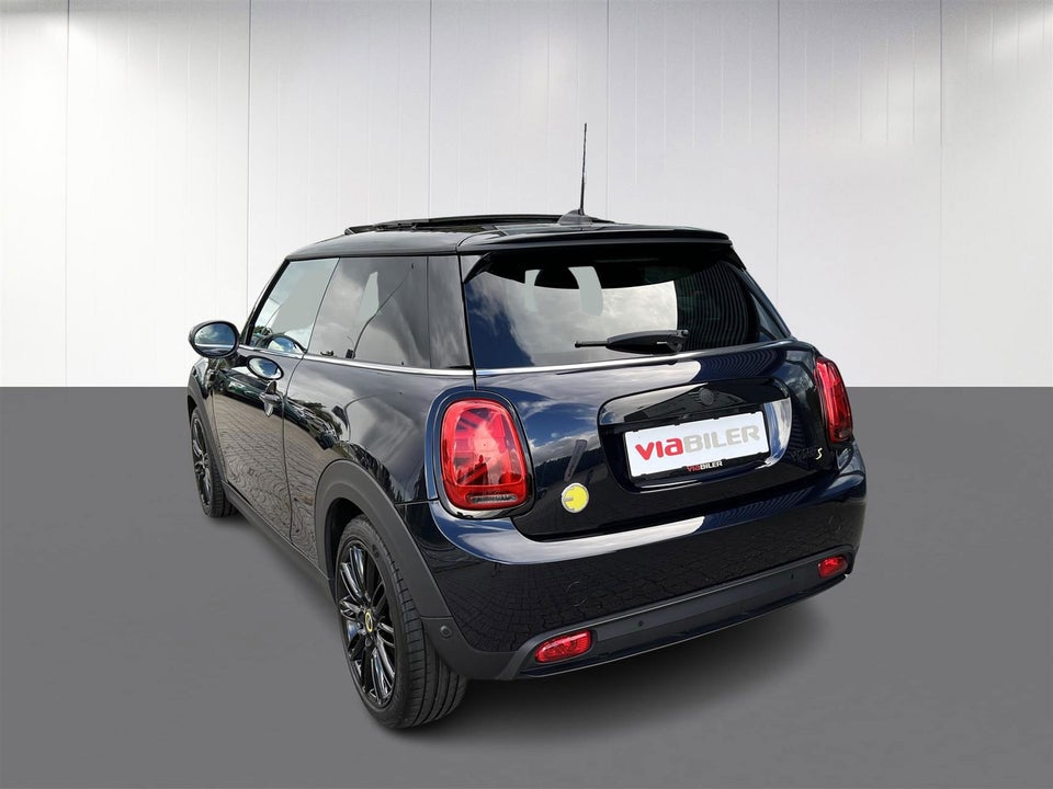 MINI Cooper SE Classic Trim 3d