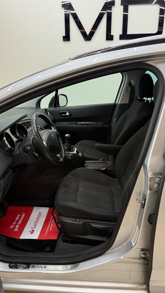 Peugeot 5008 1,6 HDi 114 Motion+ 7prs 5d