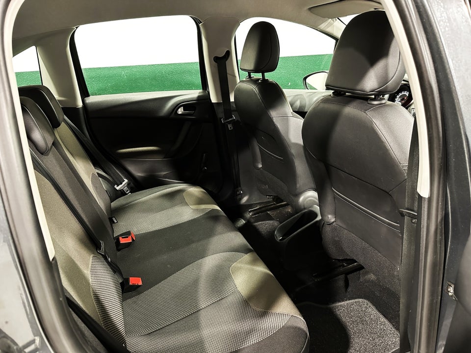 Citroën C3 1,0 VTi 68 Attraction 5d