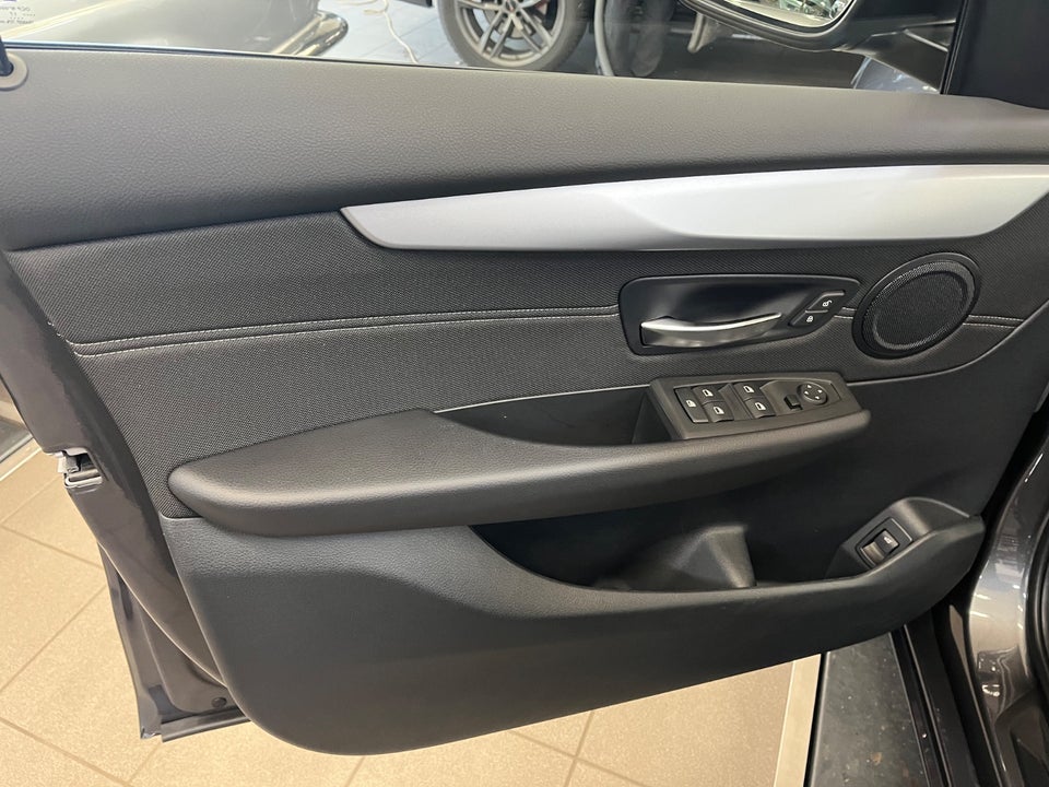 BMW 220i 2,0 Active Tourer Advantage aut. 5d