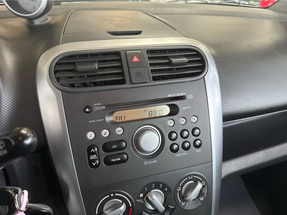 Suzuki Splash 1,0 GLS 5d