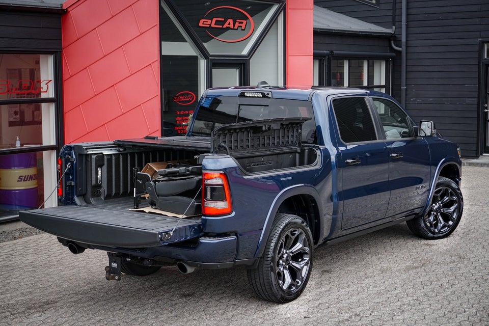 Dodge RAM 1500 5,7 V8 Hemi Limited Night aut. 4d