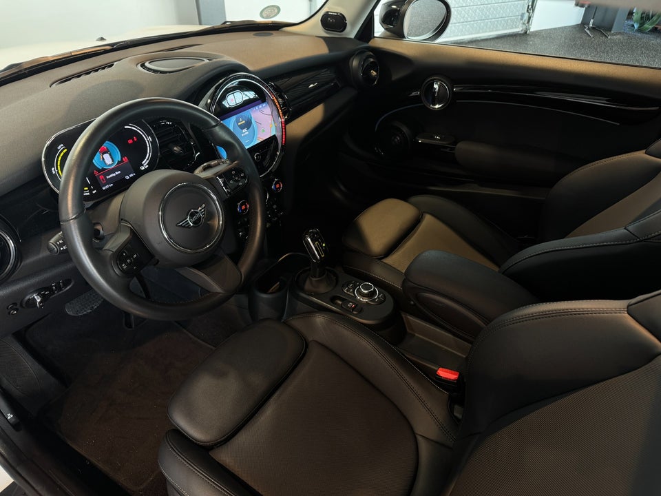 MINI Cooper SE Classic 3d
