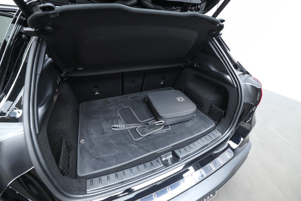 Mercedes EQA250+ AMG Advance 5d