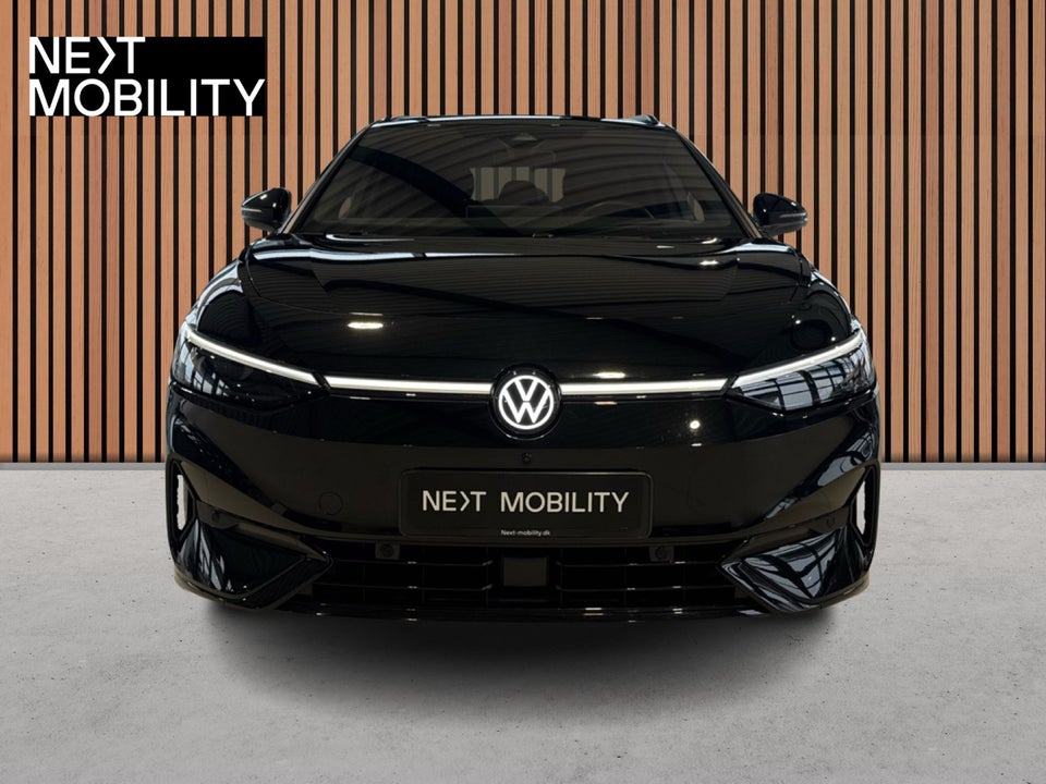 VW ID.7 86 Style S Tourer 5d