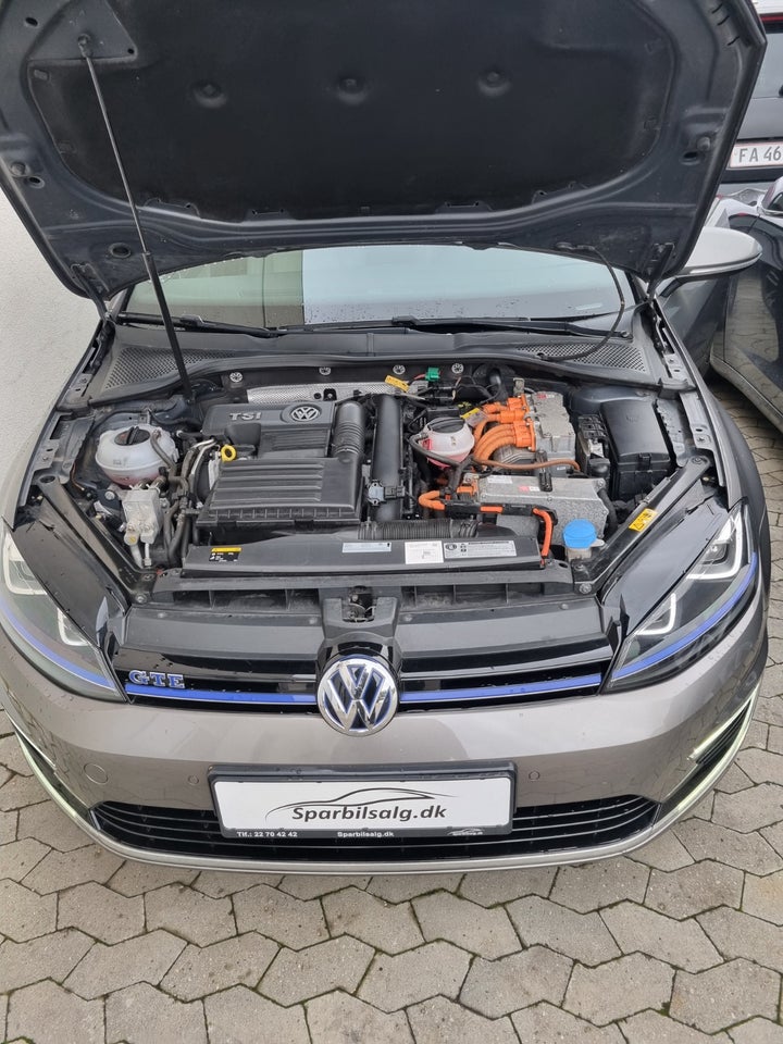 VW Golf VII 1,4 GTE DSG 5d