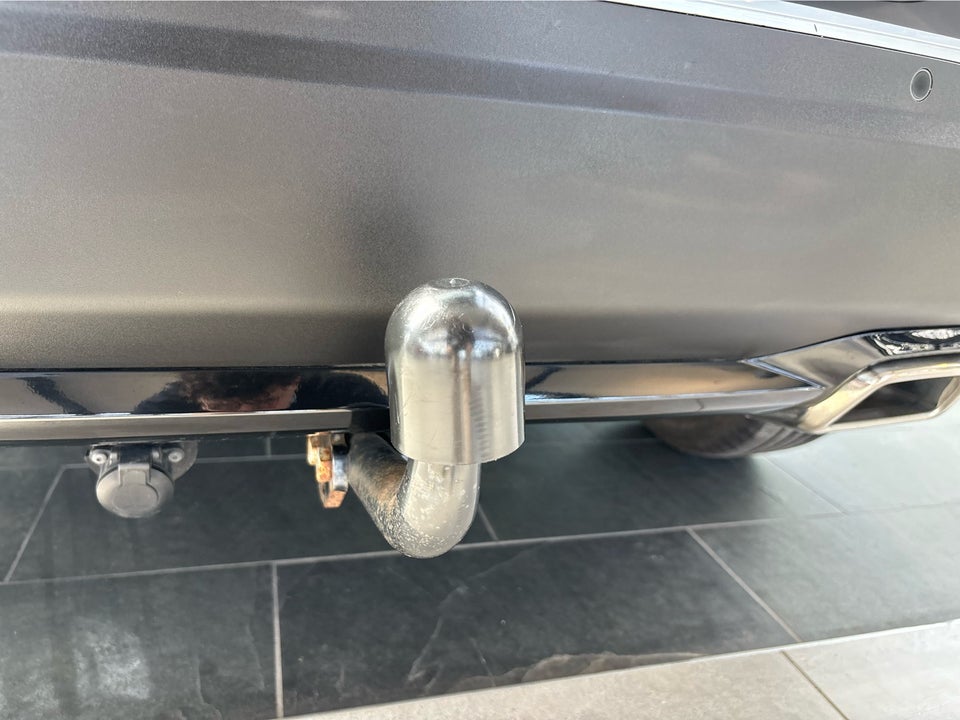 Peugeot 2008 1,2 PureTech 130 Allure 5d