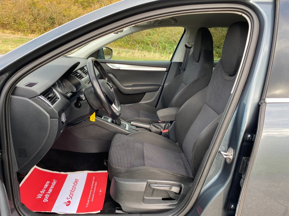 Skoda Octavia 1,4 TSi 140 Elegance Combi 5d