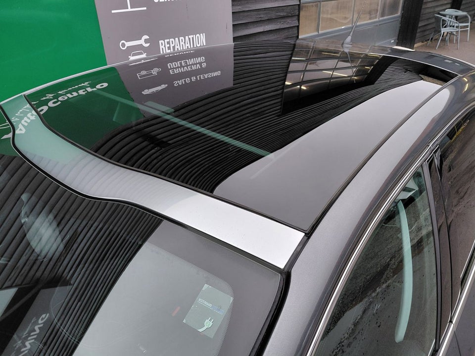 Peugeot 208 1,6 BlueHDi 100 Desire Sky 5d