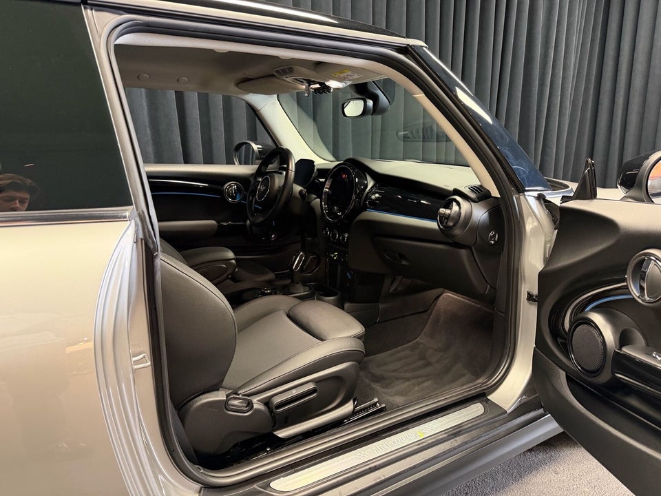 MINI Cooper SE Edition Premium 3d