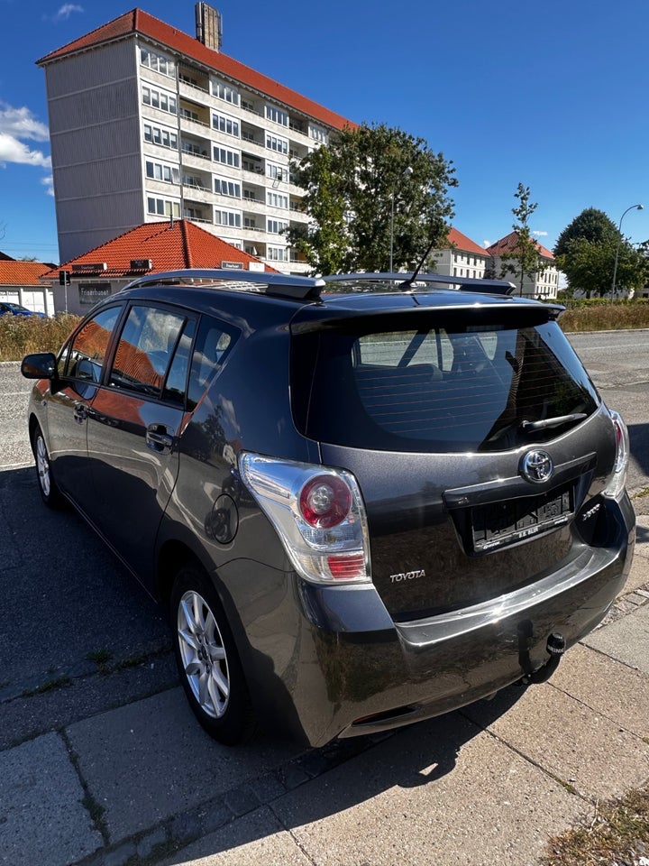 Toyota Verso 1,8 T2 7prs 5d