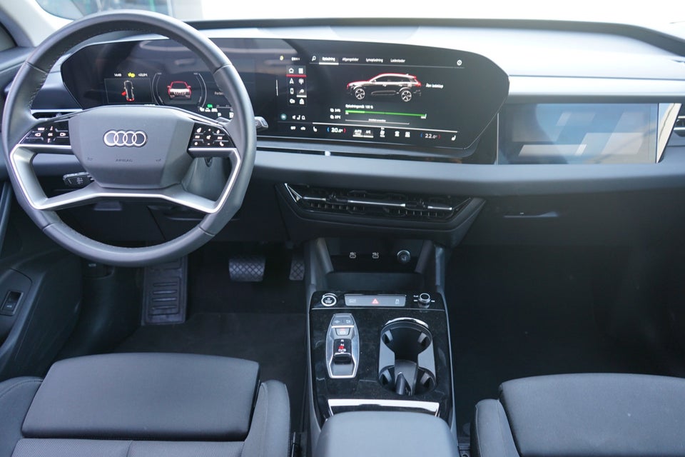 Audi Q6 e-tron S-line quattro 5d