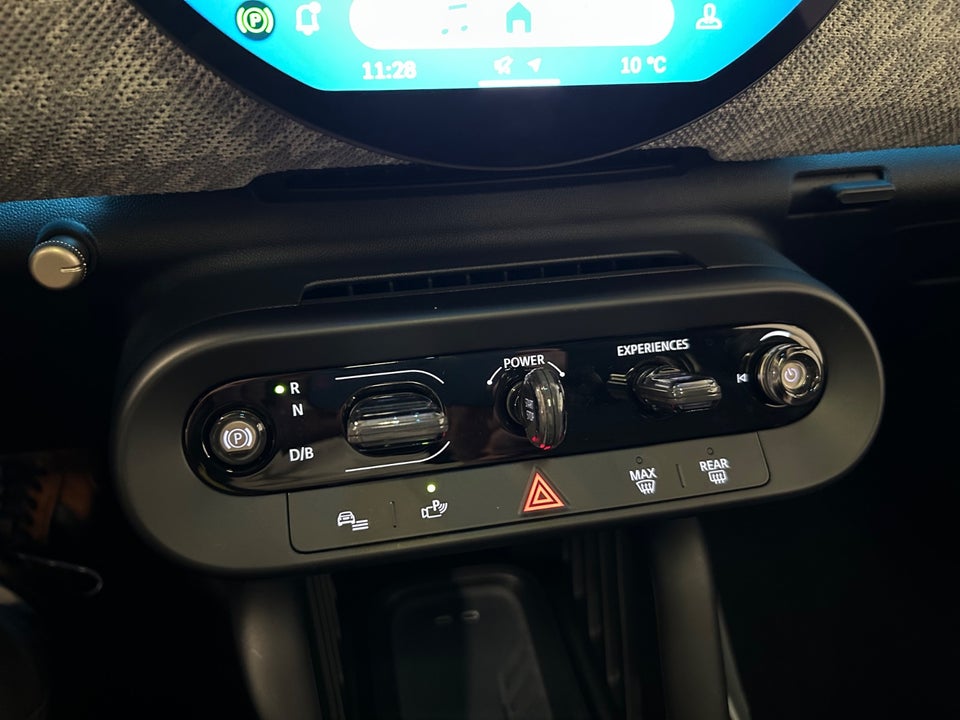 MINI Cooper E Favoured Trim M 3d