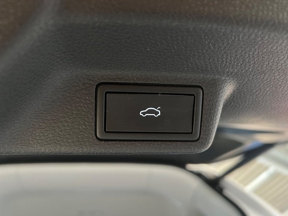 VW ID.Buzz 77 Pro SWB 5d