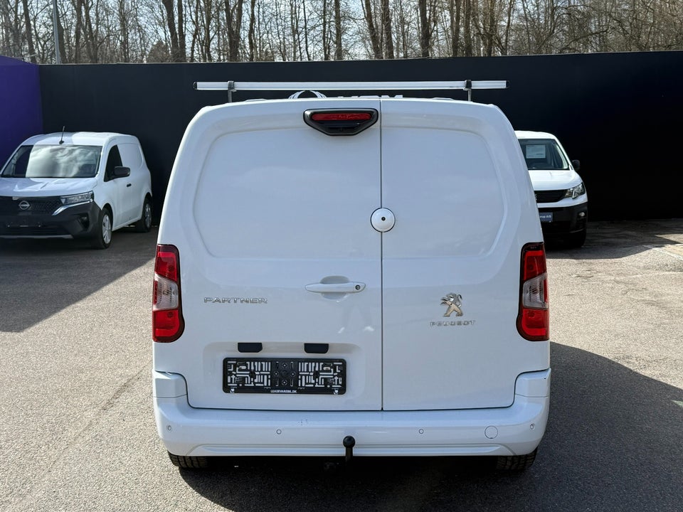 Peugeot Partner 1,5 BlueHDi 130 L2V2 Ultimate EAT8 Van