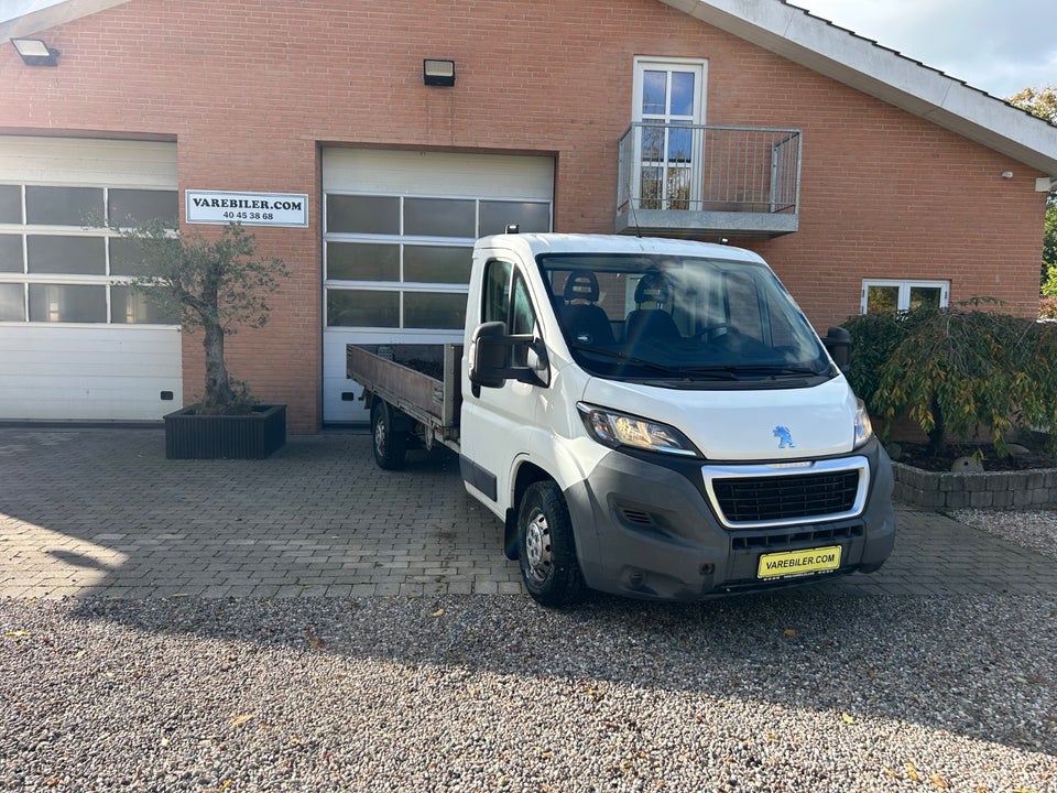 Peugeot Boxer 335 2,2 HDi 130 Ladvogn L3 2d
