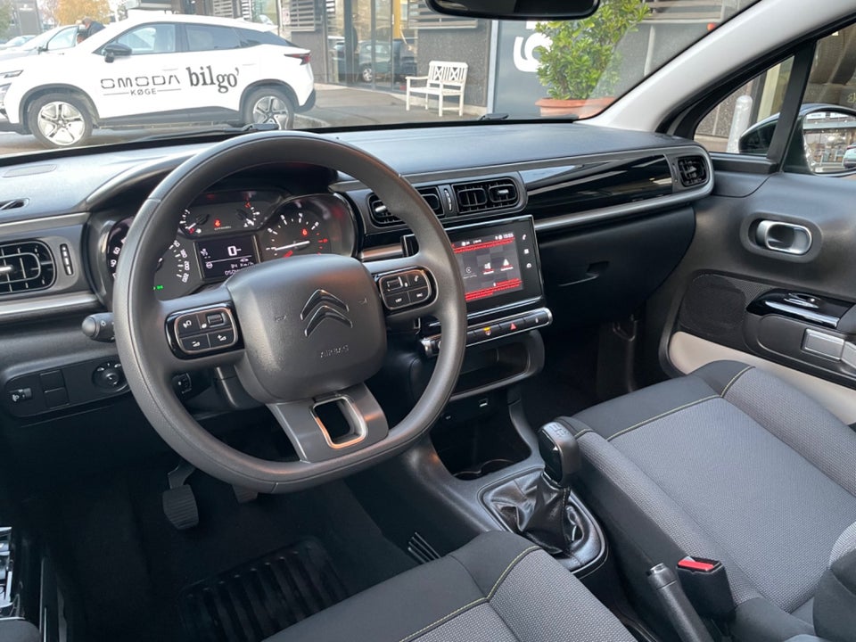 Citroën C3 1,2 PureTech 83 Shine 5d