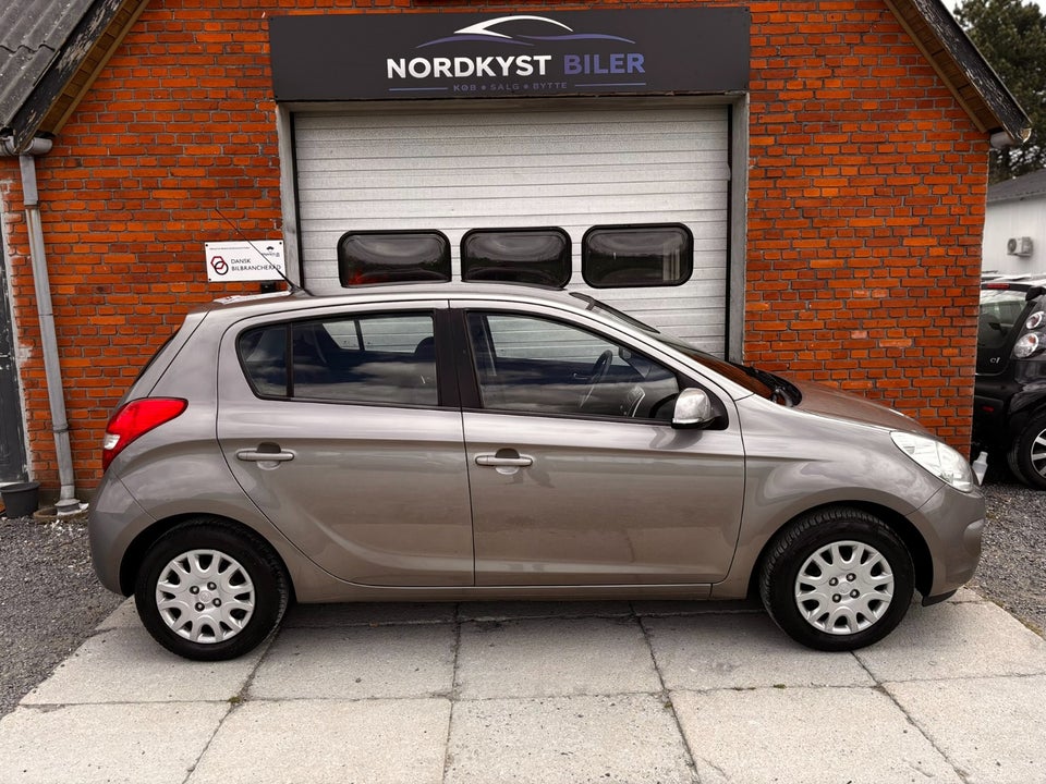 Hyundai i20 1,25 Classic 5d