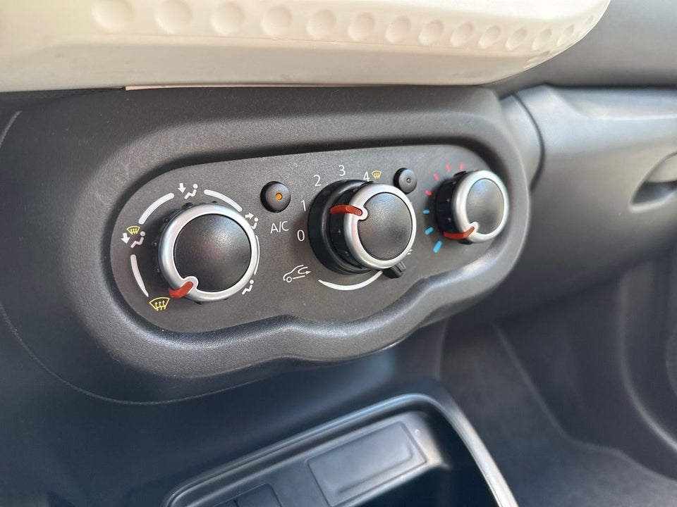Renault Twingo 1,0 SCe 75 Zen 5d