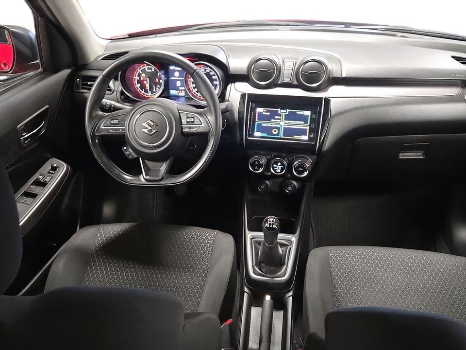 Suzuki Swift 1,2 mHybrid Exclusive 5d