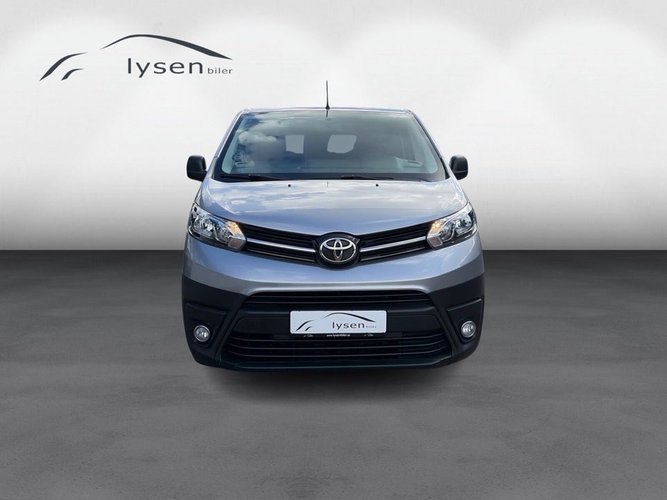 Toyota ProAce Verso 1,5 D 120 Long Combi 9prs 5d