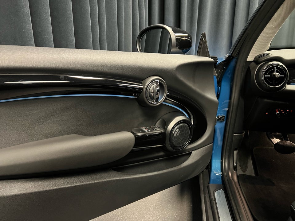 MINI Cooper SE Edition Premium Plus 3d