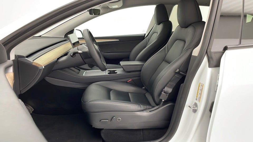 Tesla Model Y RWD 5d