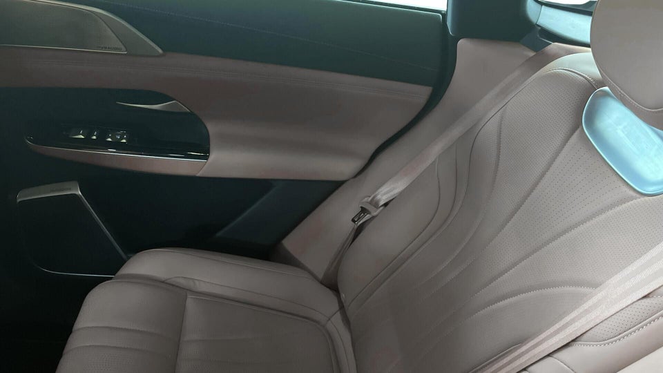 Xpeng G9 Performance 5d