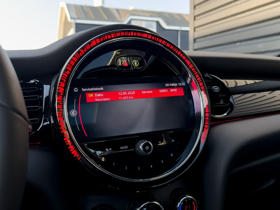 MINI Cooper SE Classic 3d