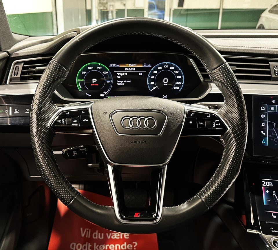 Audi e-tron 55 S-line quattro 5d
