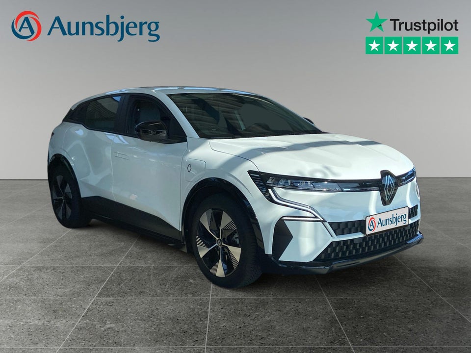Renault Megane E-Tech 40 Equilibre 5d