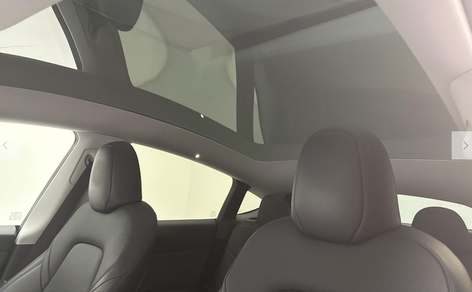 Tesla Model Y RWD 5d