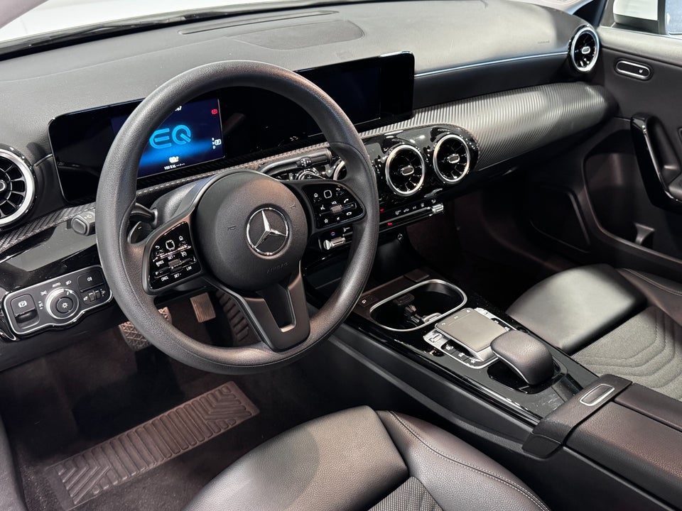 Mercedes A250 e 1,3 Progressive aut. 4d