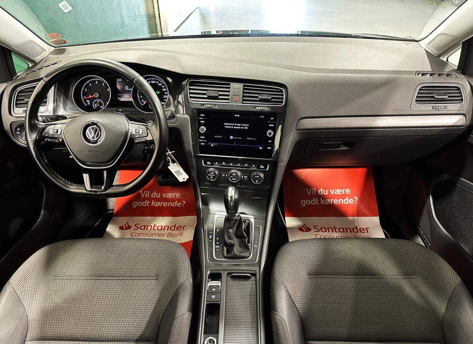 VW Golf VII 1,5 TSi 130 Comfortline DSG 5d