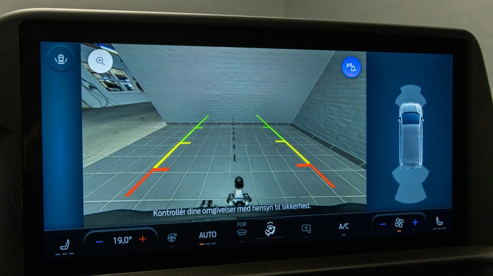 Ford Transit Custom 300L 2,0 EcoBlue Trend