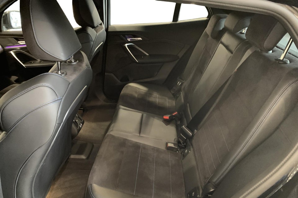 BMW iX2 eDrive20 M-Sport 5d