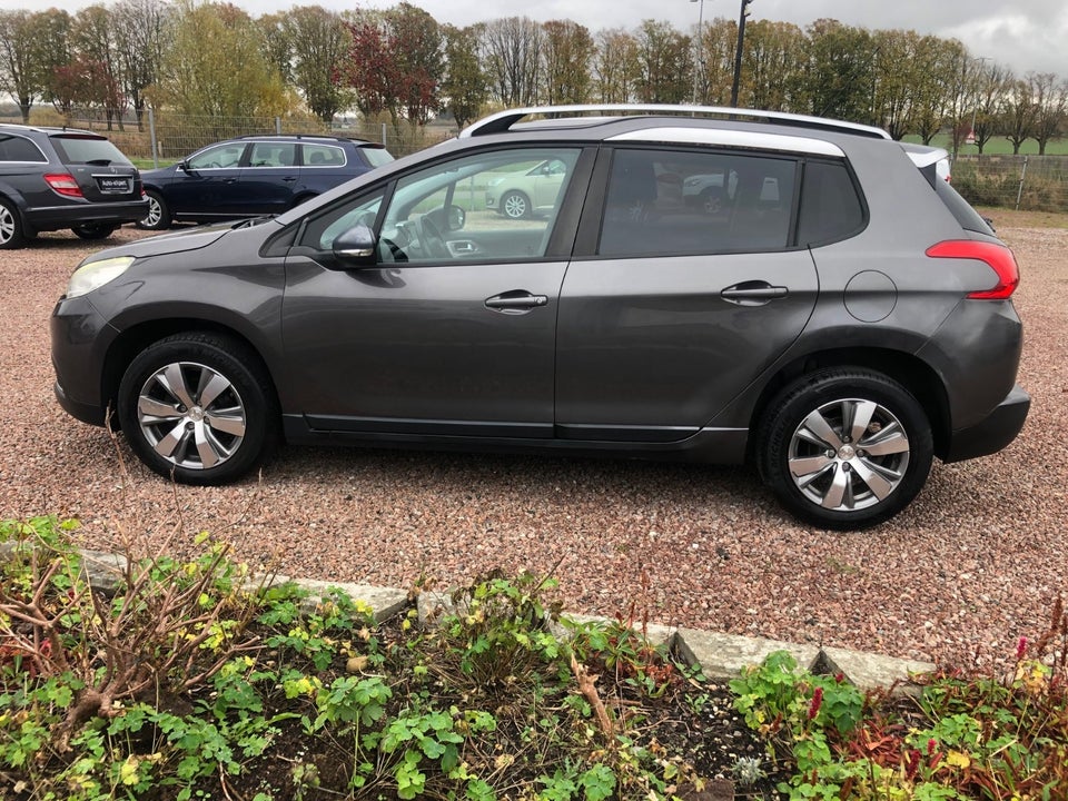 Peugeot 2008 1,6 e-HDi 92 Active 5d