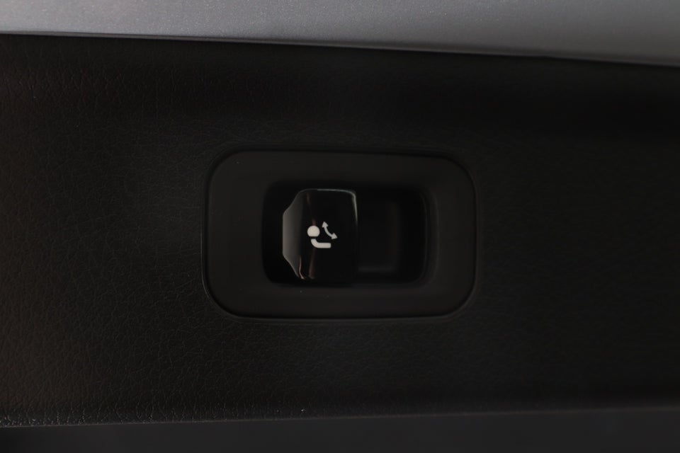 Mercedes EQE300 SUV AMG Line Van 5d