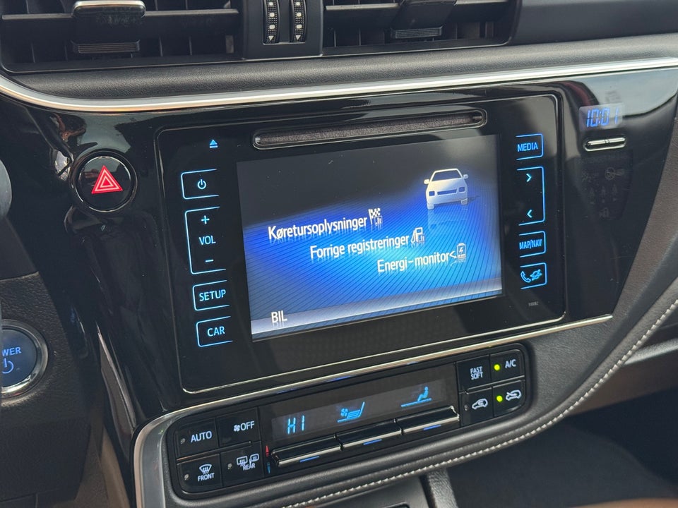 Toyota Auris 1,8 Hybrid Spirit Touring Sports CVT 5d