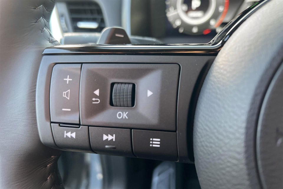 Nissan Qashqai 1,3 mHEV N-Connecta X-tr. 5d