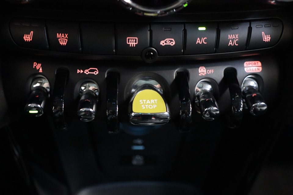 MINI Cooper SE Edition Premium Plus 3d