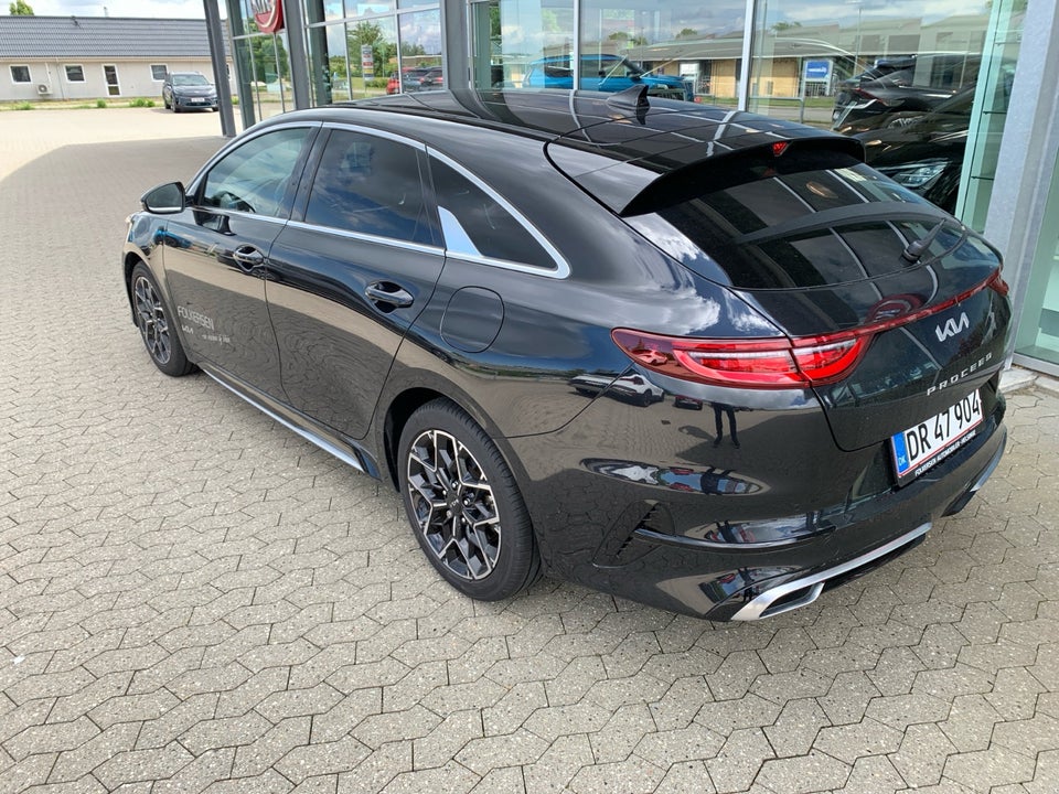 Kia ProCeed 1,5 T-GDi GT-Line DCT 5d