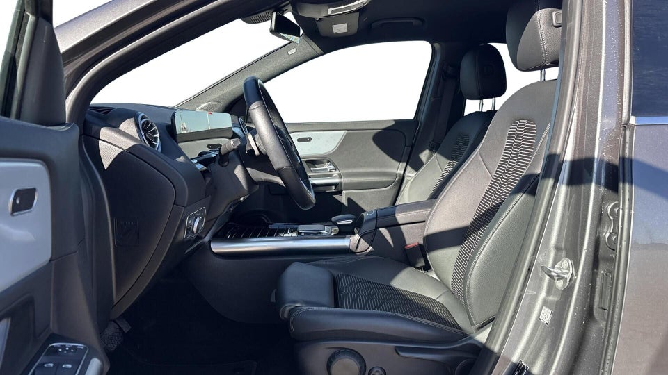 Mercedes EQA250 Progressive 5d