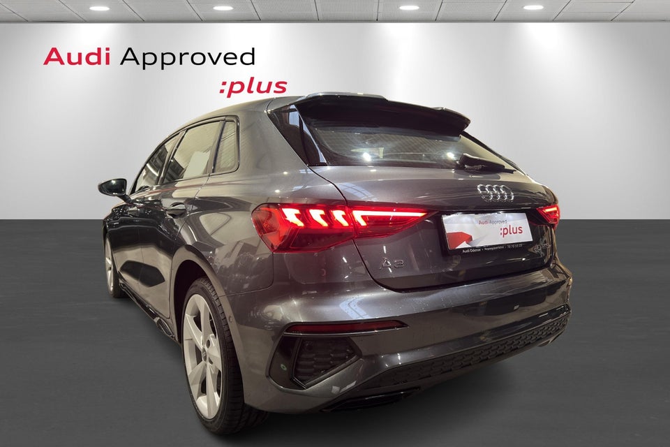 Audi A3 40 TFSi e S-line Sportback S-tr. 5d