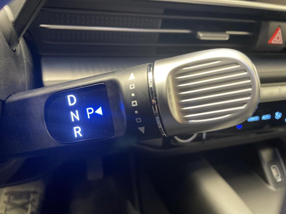 Hyundai Ioniq 6 77 Essential 4d
